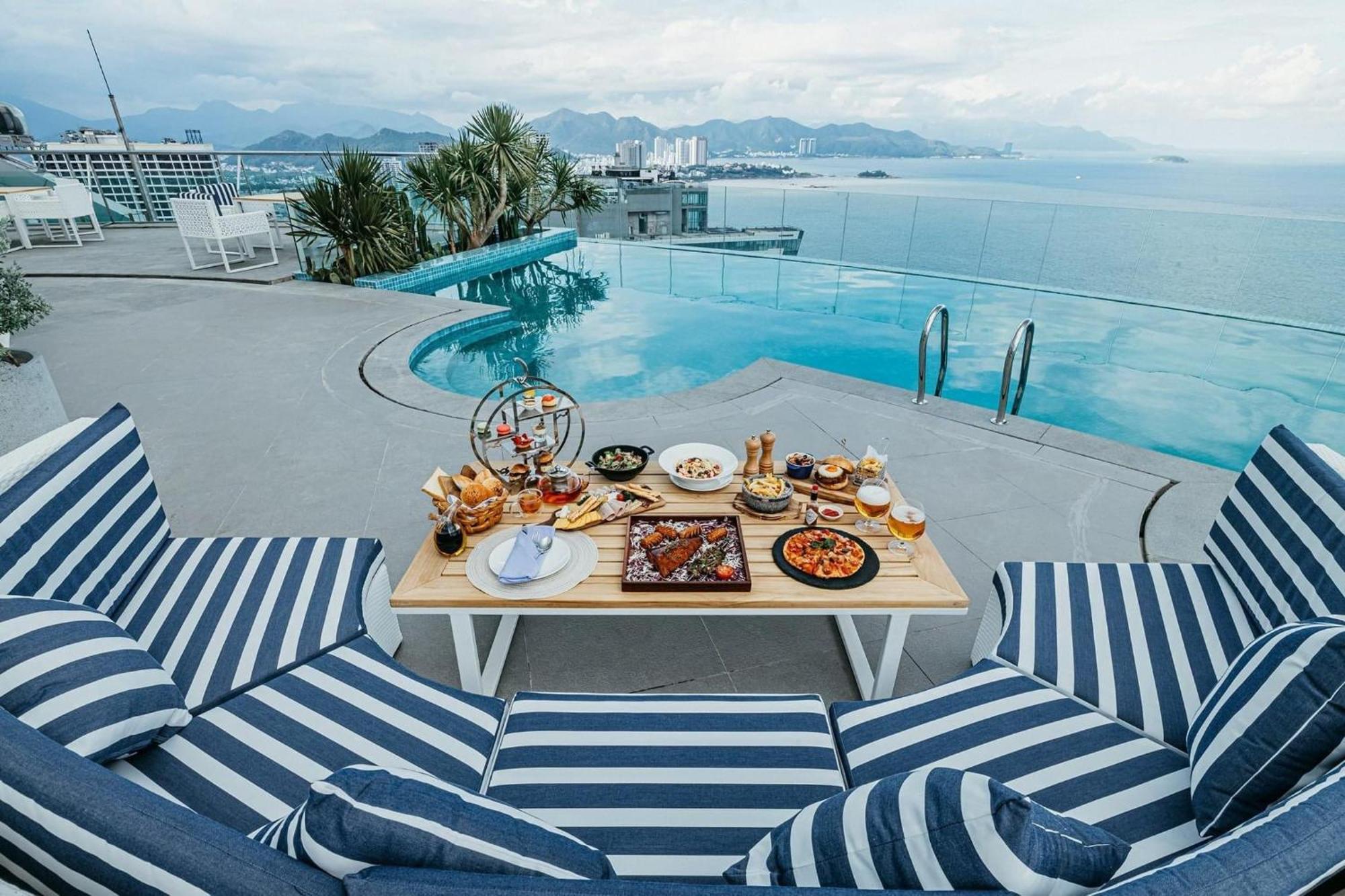 Hotel Panorama Luxury Beach Nha Trang Zewnętrze zdjęcie